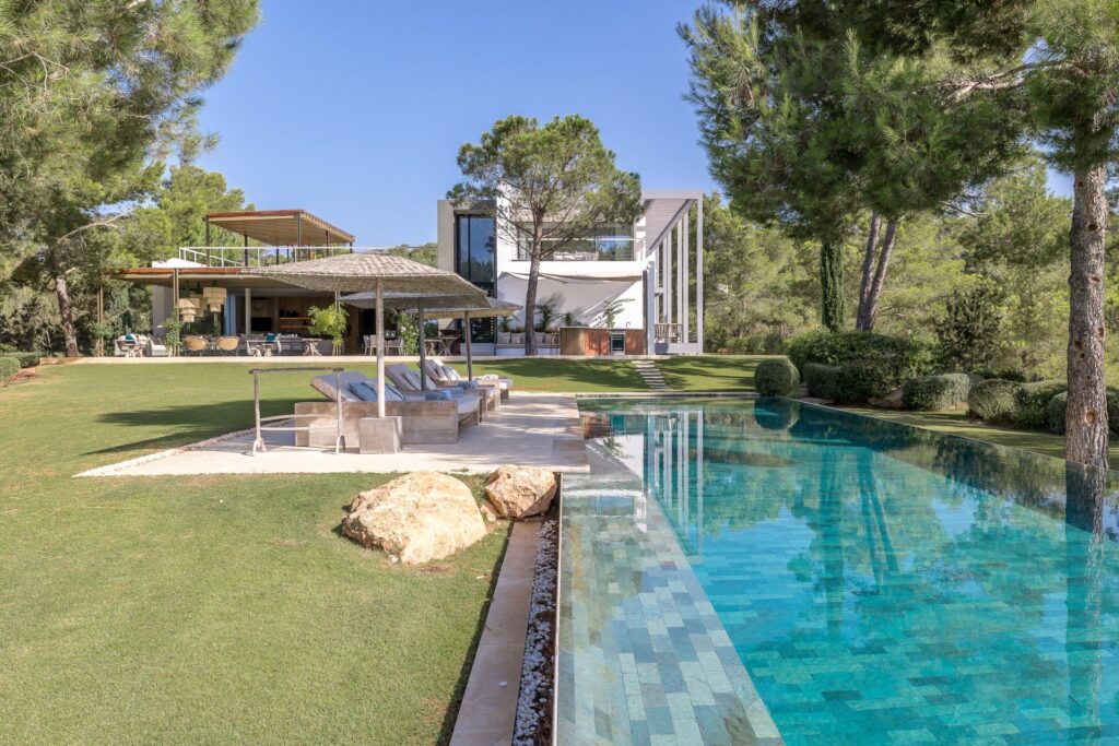 Luxury villa in Jondal Ibiza with infinity pool and panoramic sea views