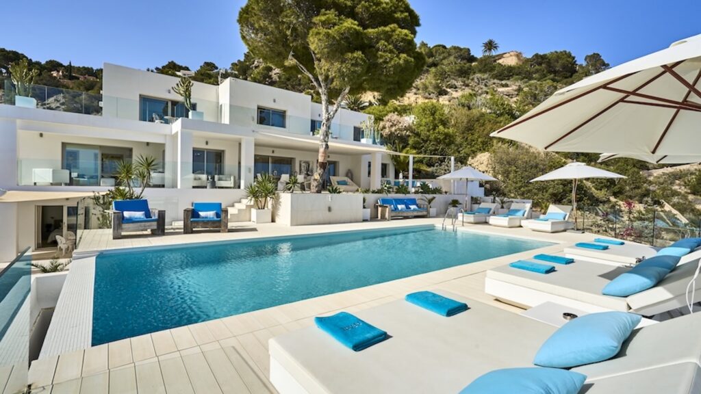 Photo studio ibiza high 087 2 swimmingpool dsc02962