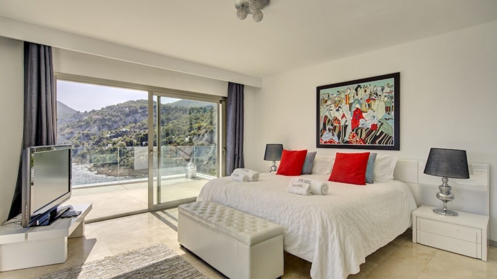Photo studio ibiza high 149 5 room 2 master dsc02491and8more 1