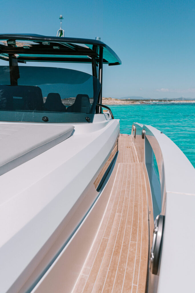Cayman 40 yacht ibiza