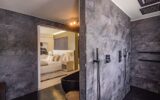 20250806155657000000 masterbath1