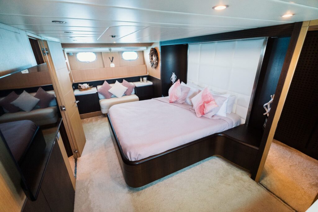 Lady kc 26